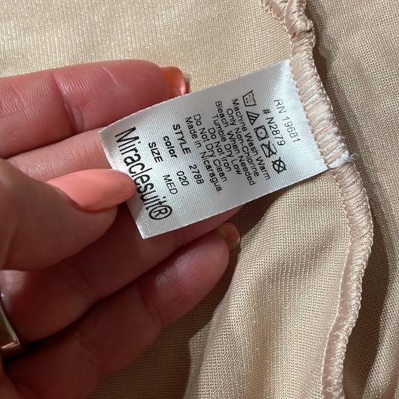 Miraclesuit Extra Firm Control sexy sheer waistline brief style 2788 nude Med - Picture 9 of 11